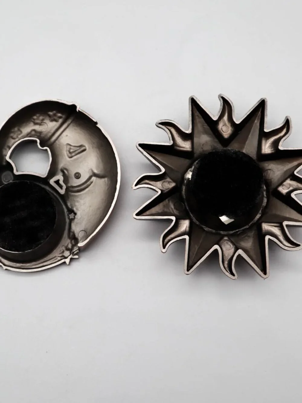 2 Cast Metal Celestial Tea Light Candle Holders Copper Tone Starburst Moon Stars
